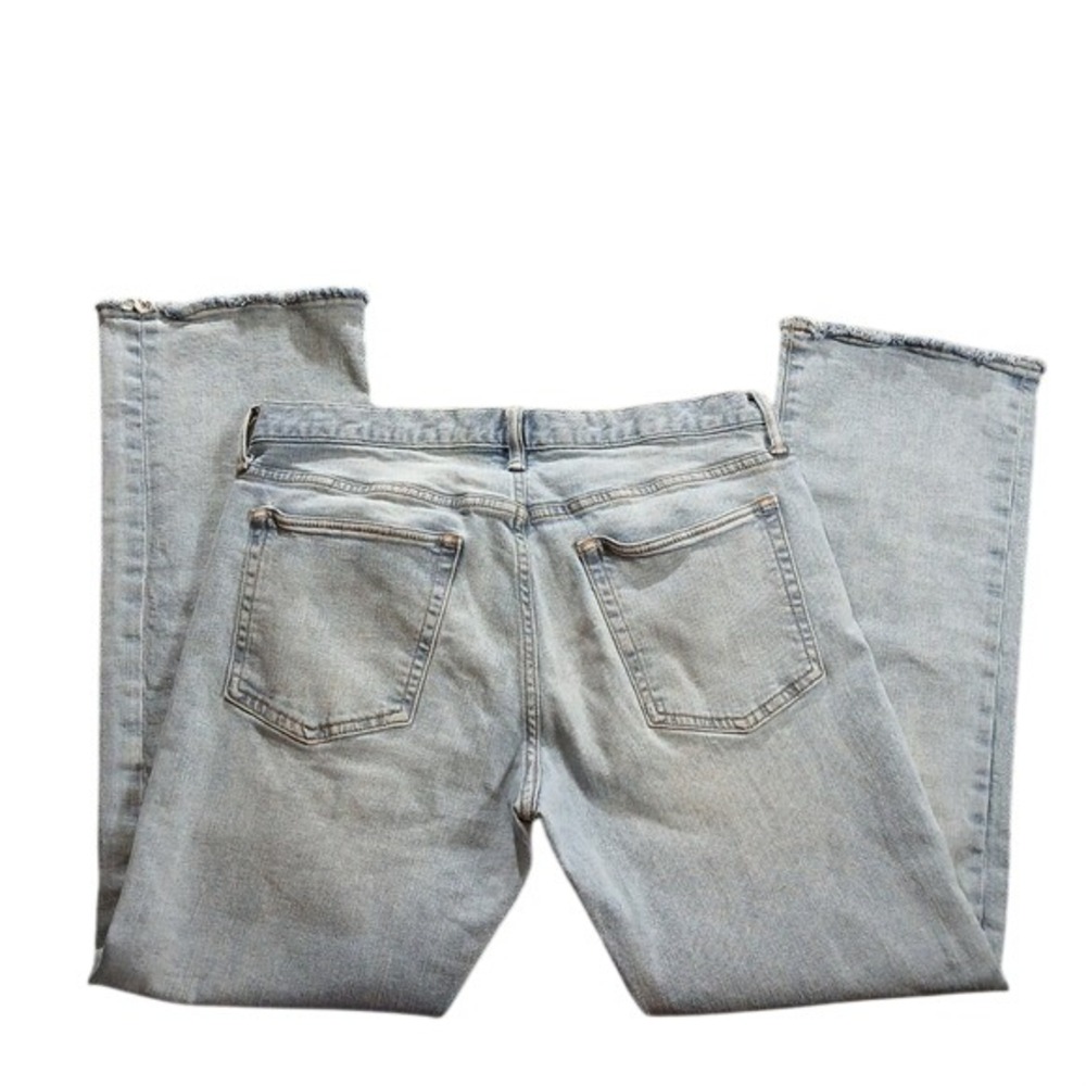 GAP Boot‎ Jeans Light Wash Distressed Fray Hem Denim Size 33x30